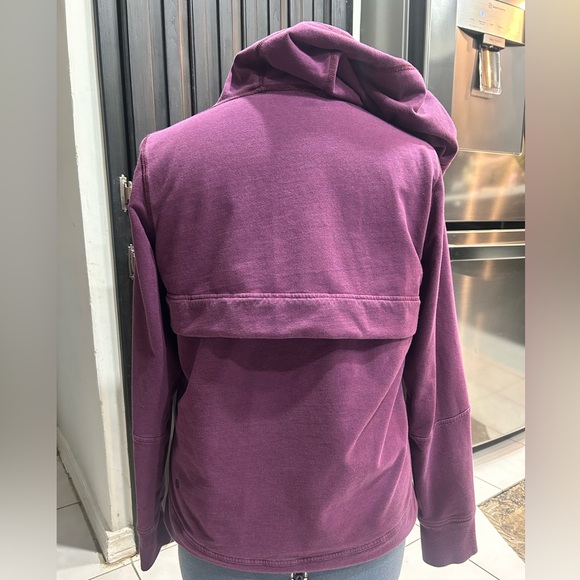 Lululemon Women’s full zipp Hoodie / Size 10 / Purple - Picture 5 of 13